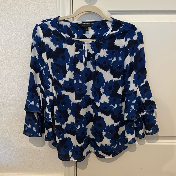 Banana Republic Floral Top - Picture 1 of 3